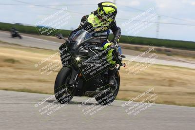 media/Apr-26-2024-TrackDaz (Fri) [[c4b677d280]]/C Group/140pm (Wheelie Bump)/